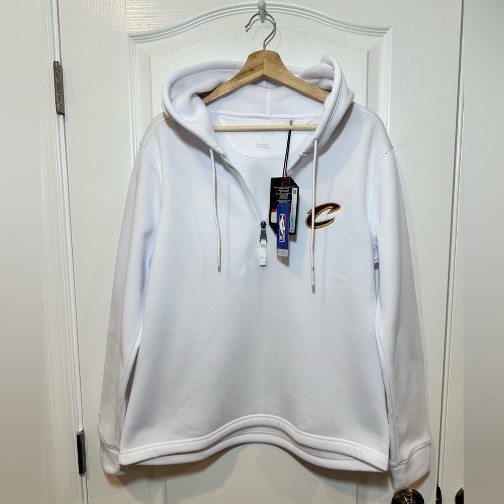 Women's Cleveland Cavaliers Antigua White Contemporary Quarter-Zip Hoodie, SZ LG